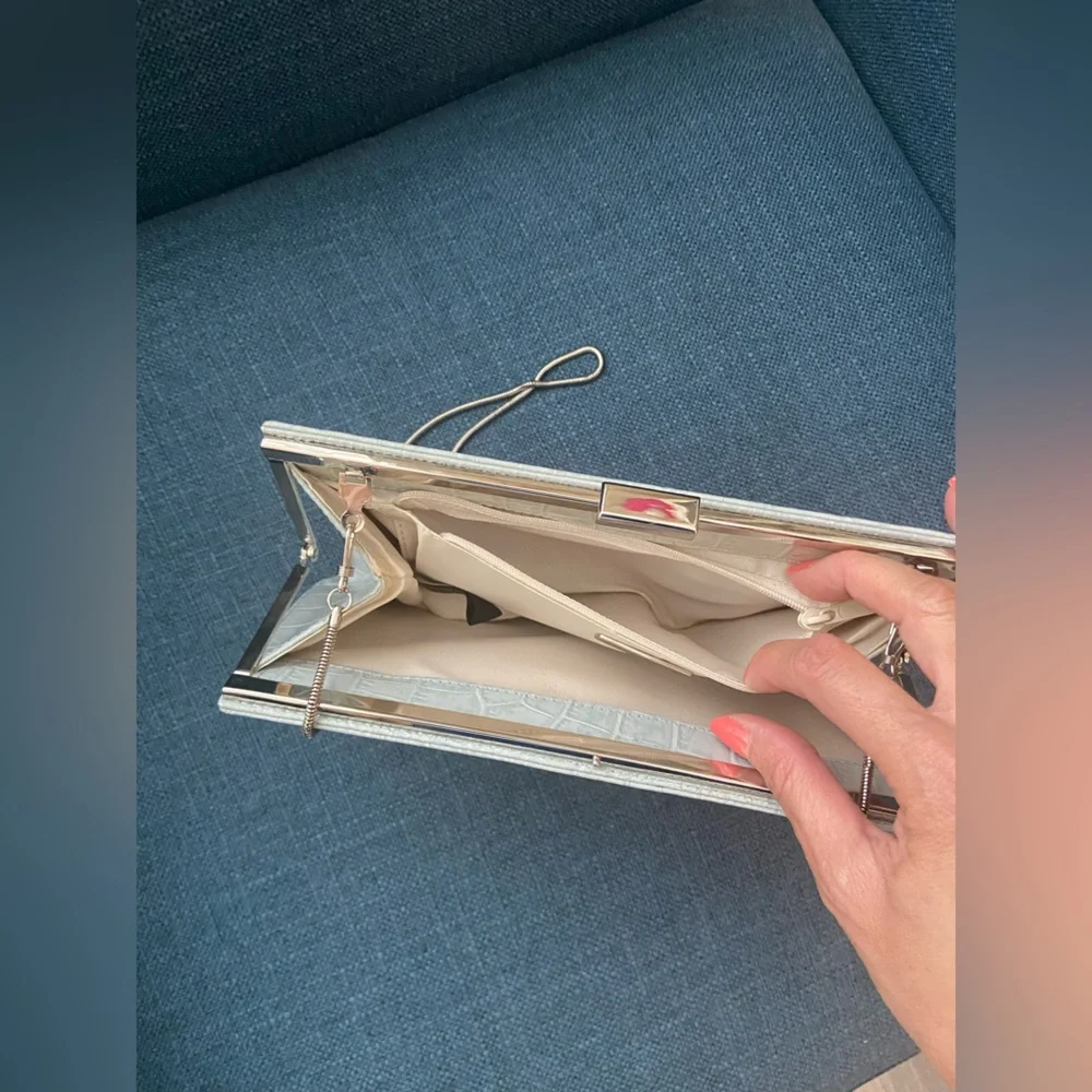 Giani Bernini Elegant Gray Blue Leather Clutch Shoulder Purse Silver Hardware